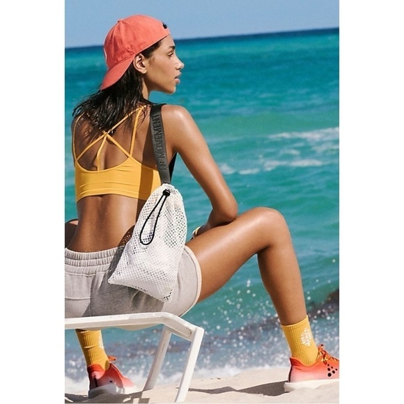 Free People FP Movement Mini Mesh Sling Bag in Lapis Royal Blue NWOT New - Picture 14 of 16